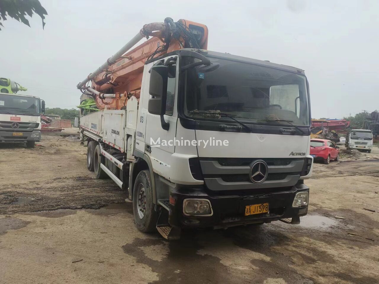 Zoomlion 48m på chassis Mercedes-Benz Actros  betonpumpe