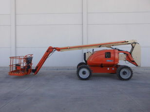 JLG 600AJ bomlift